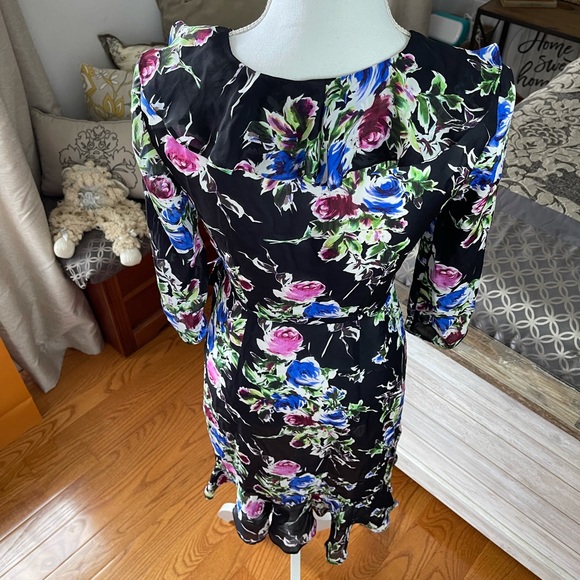 100% Silk Milly Black & Floral wrap dress! - Picture 6 of 9
